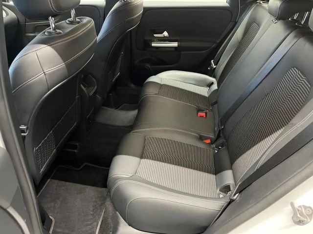 Mercedes-Benz B 200 Progressive