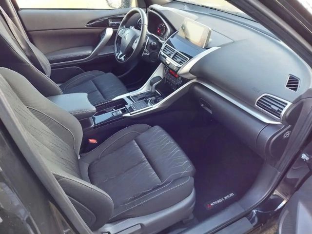 Mitsubishi Eclipse Cross 2WD CVT MIVEC