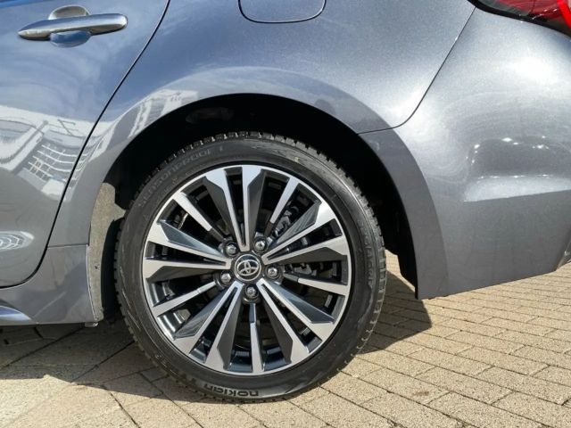 Toyota Corolla Hybride Team D