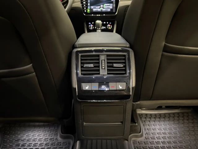 Skoda Superb 4x4 Combi Sportline