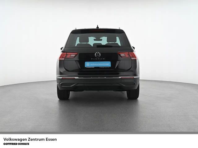 Volkswagen Tiguan Active TSI LED Navi R-Kamera Sitzhzg