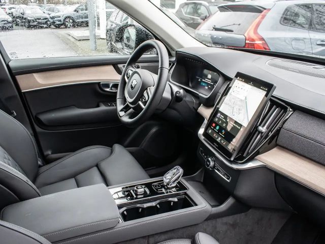 Volvo XC90 AWD Dark Plus T8