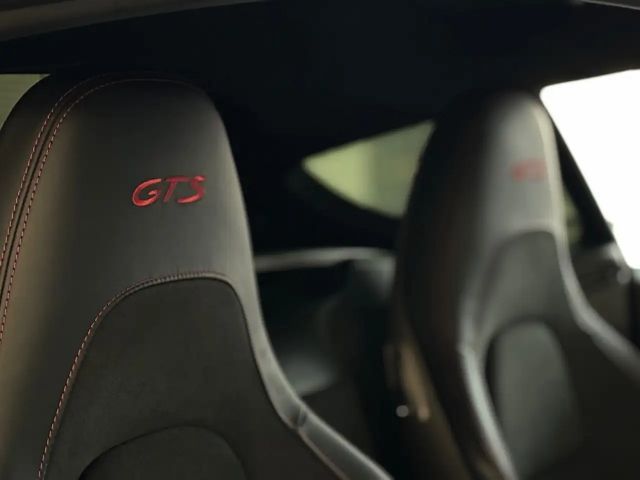 Porsche Cayman 4 Coupé GTS
