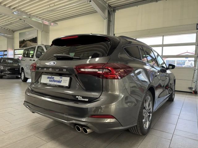 Ford Focus ST Line Wagon