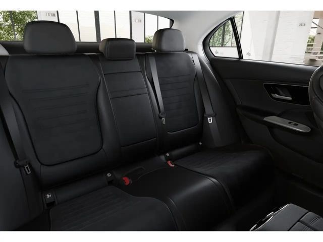 Mercedes-Benz C 200 AMG Line Sedan