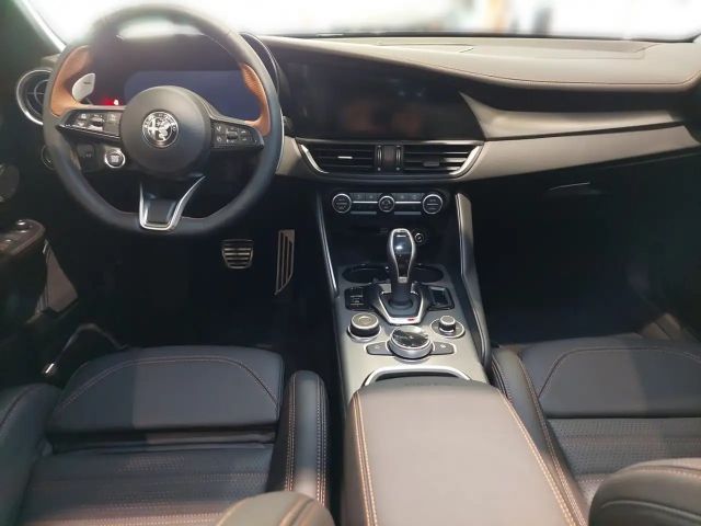 Alfa Romeo Giulia AWD