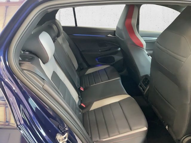 Volkswagen Golf 2.0 TSI Golf VIII