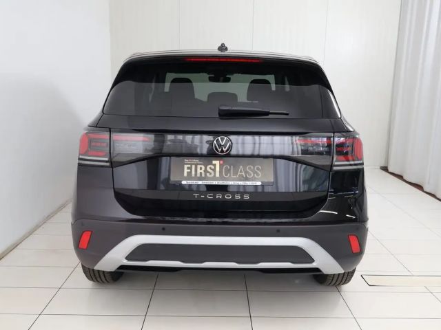 Volkswagen T-Cross 4Me TSI