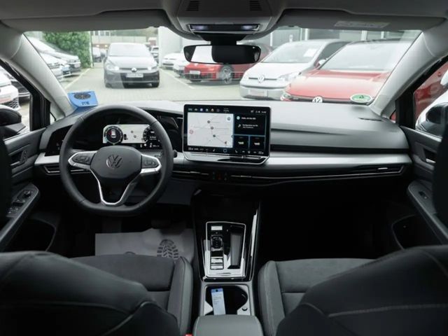 Volkswagen Golf DSG Golf VIII Style