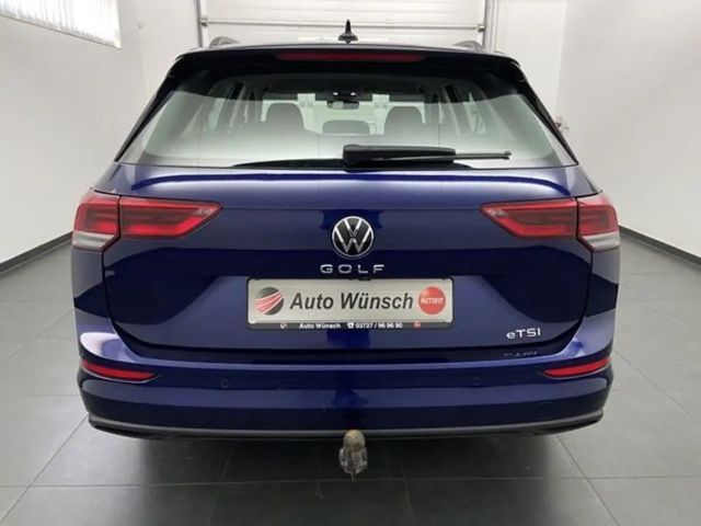 Volkswagen Golf 1.0 TSI DSG Life Variant