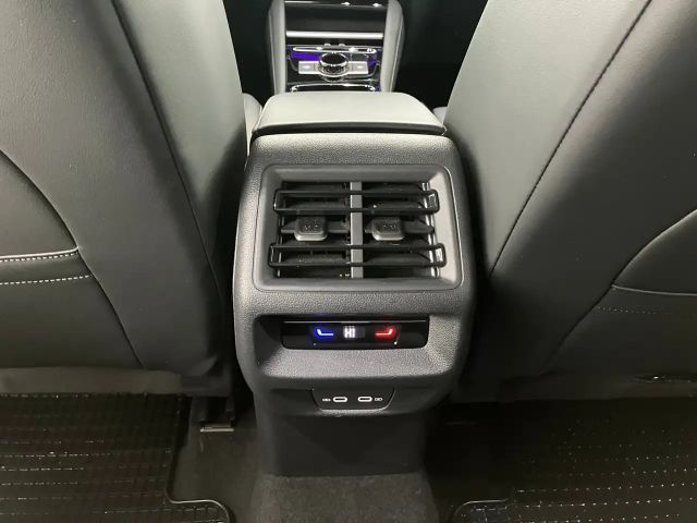 Volkswagen Tiguan 4Motion DSG R-Line