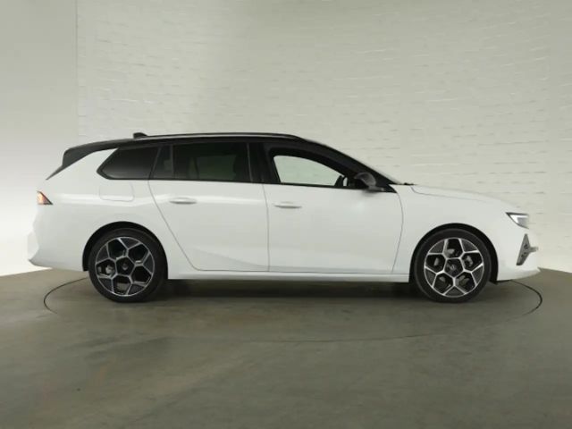 Opel Astra Sports Tourer Ultimate