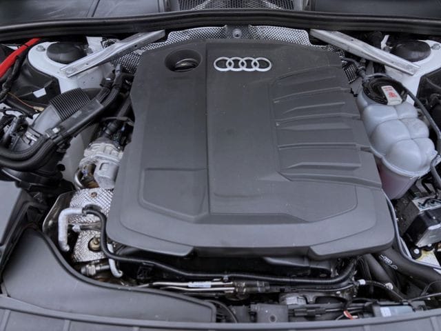 Audi A4 40 TDI Avant S-Tronic