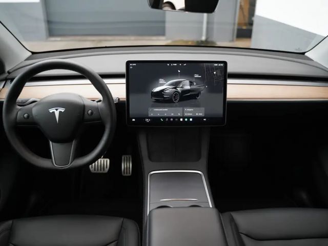 Tesla Model Y Performance