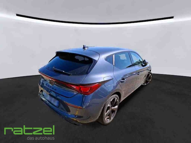 Cupra Leon Cupra 1.5 eTSI Navi Kamera Matrix LED panodach