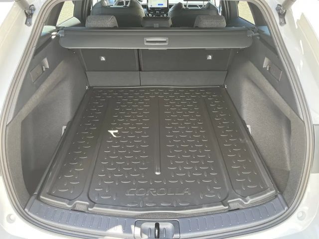 Toyota Corolla Active Hybride Touring