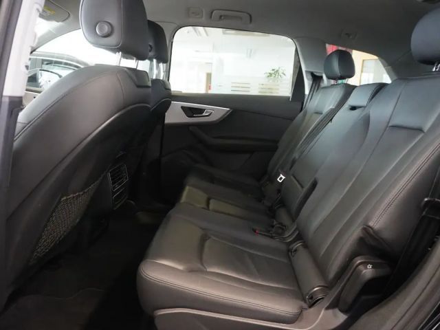 Audi Q7 Business Quattro