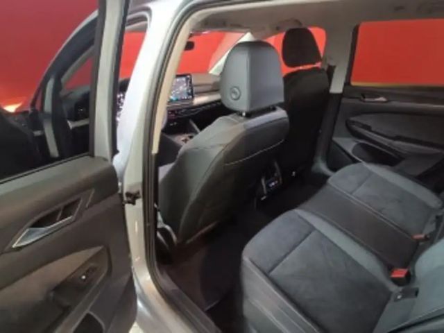 Volkswagen Golf Business DSG Variant