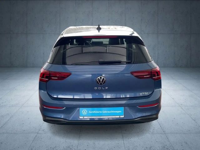 Volkswagen Golf DSG Life