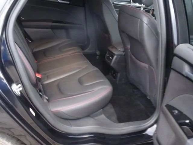 Ford Mondeo ST Line Wagon