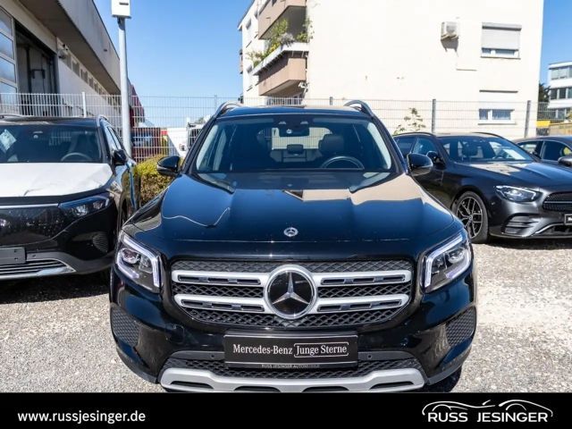 Mercedes-Benz GLB 220 4MATIC GLB 220 d Style