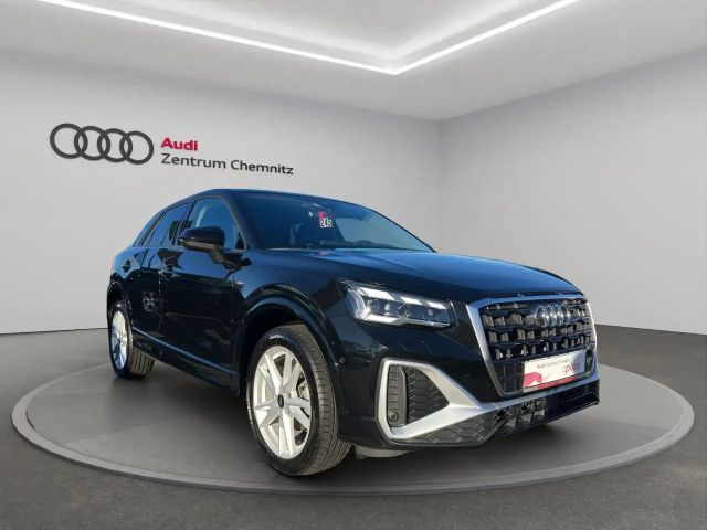 Audi Q2 35 TFSI S-Line