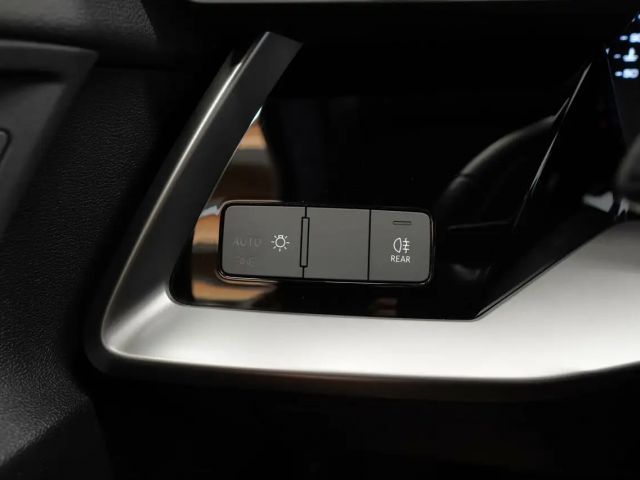 Audi A3 30 TFSI Sedan