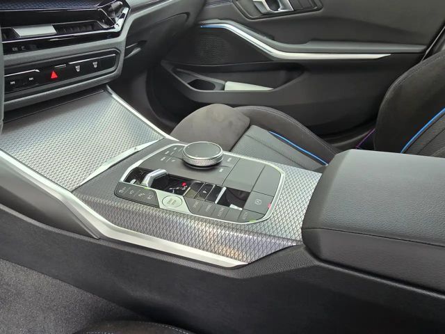 BMW 330 330e Touring