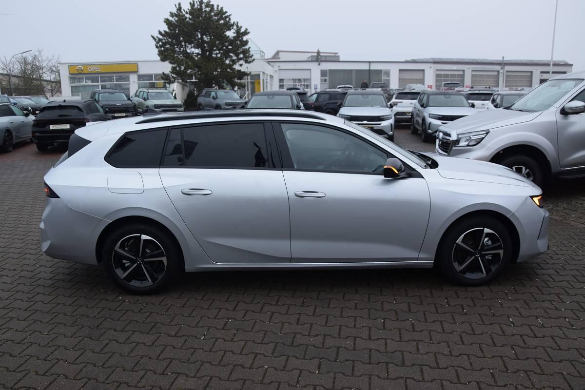 Opel Astra 1.2 Turbo Sports Tourer Turbo