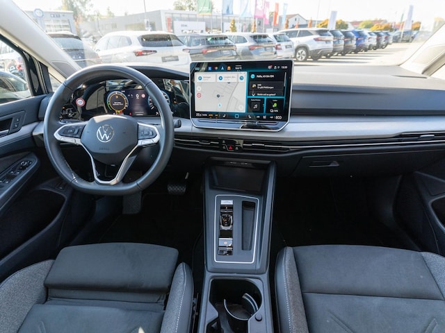 Volkswagen Golf DSG Life eHybrid