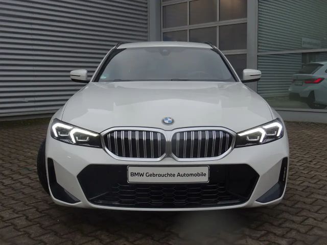 BMW 320 320i M-Sport Touring