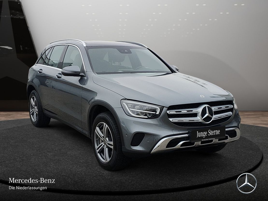 Mercedes-Benz GLC 300 4MATIC AMG Line GLC 300 d
