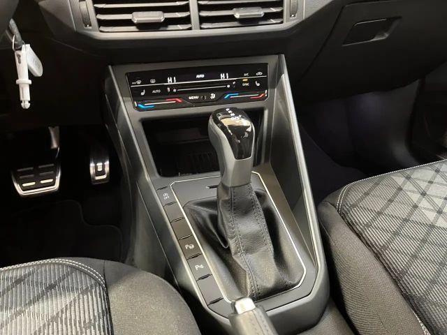 Volkswagen Taigo 1.0 TSI DSG R-Line