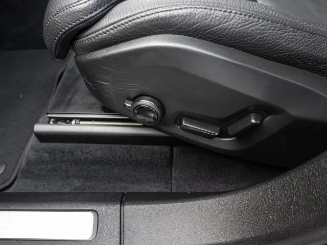 Volvo XC60 AWD Dark Ultimate