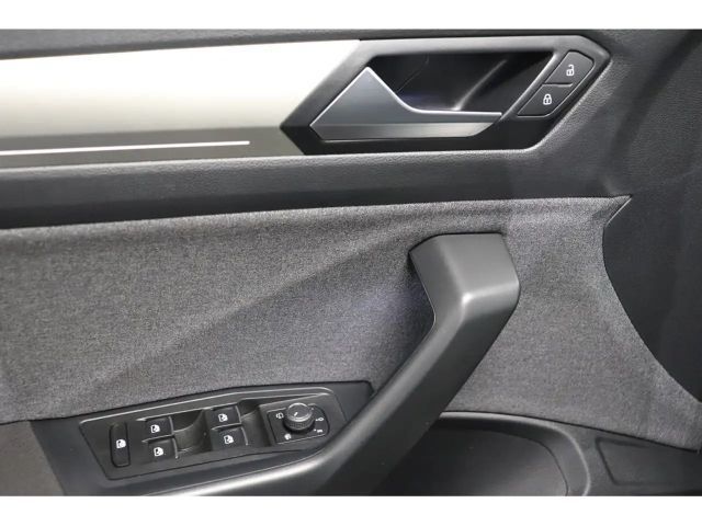 Volkswagen T-Roc 1.5 TSI DSG Move