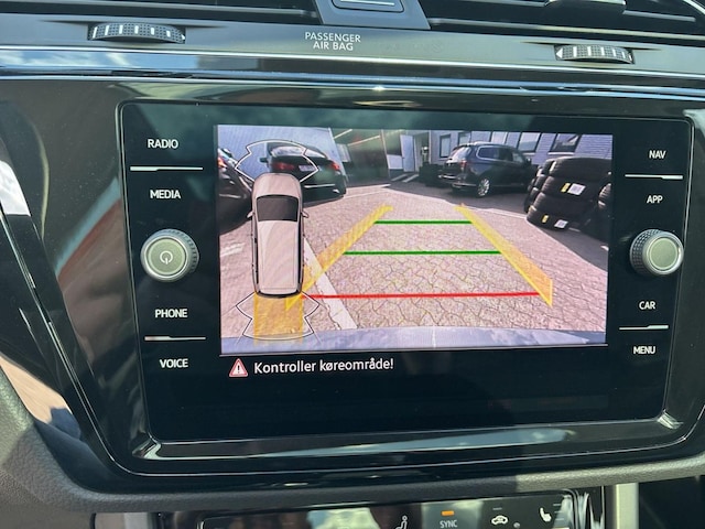 Volkswagen Touran Touran 1.5 TSI Highline DSG+LED+PANO+KAMERA+AHK