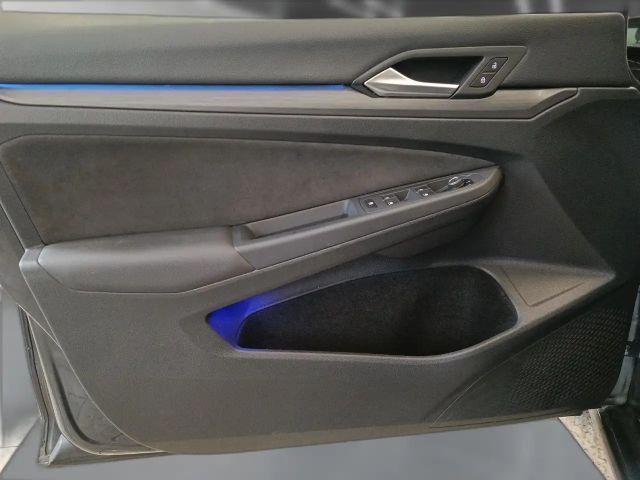 Volkswagen Golf 2.0 TDI DSG Golf VIII Style