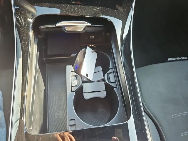 Mercedes-Benz C 220 AMG Line C 220 d Sedan