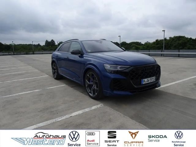 Audi RS Q8 Performance Quattro