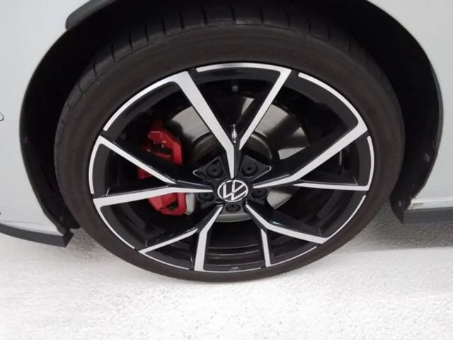 Volkswagen Golf 2.0 TSI GTI IQ.Drive