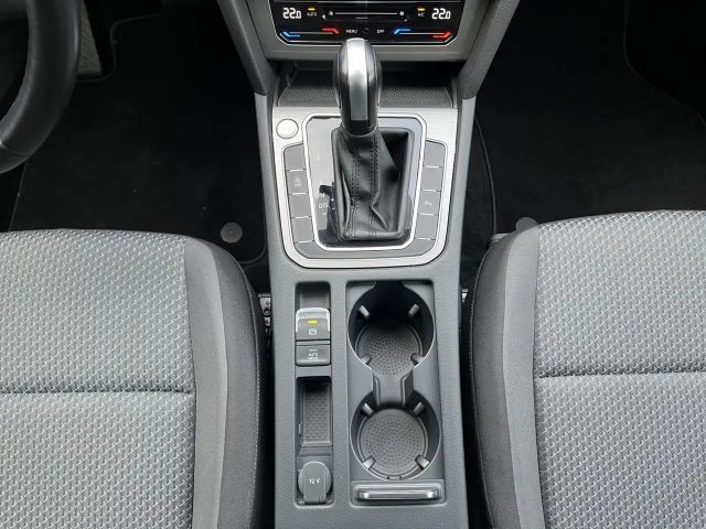 Volkswagen Passat 1.5 TSI DSG Variant