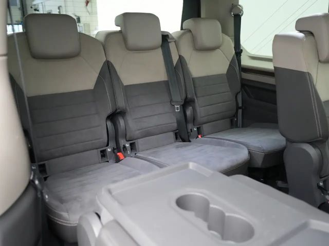 Volkswagen Multivan Style T7