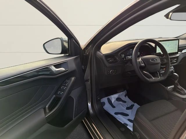 Ford Focus ST Line Wagon