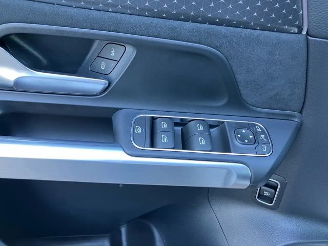 Mercedes-Benz EQB 300 4MATIC