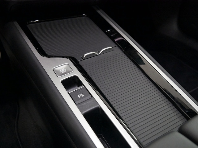 Volkswagen Passat R-Line eHybrid