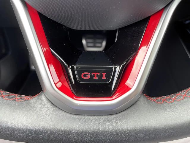 Volkswagen Golf 2.0 TSI DSG GTI