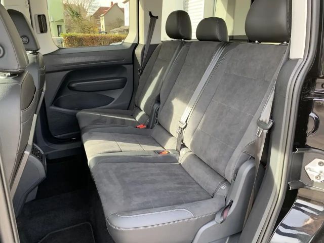 Volkswagen Caddy DSG Style