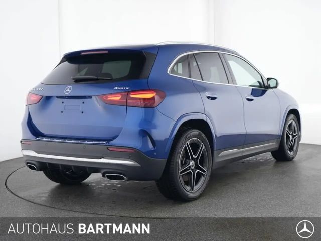 Mercedes-Benz GLA 220 4MATIC AMG Line GLA 220 d