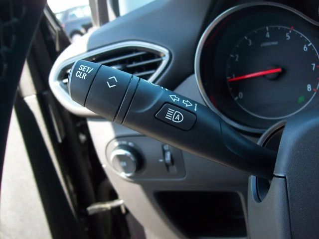 Opel Crossland X Elegance