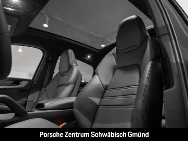 Porsche Cayenne Coupé E-Hybrid